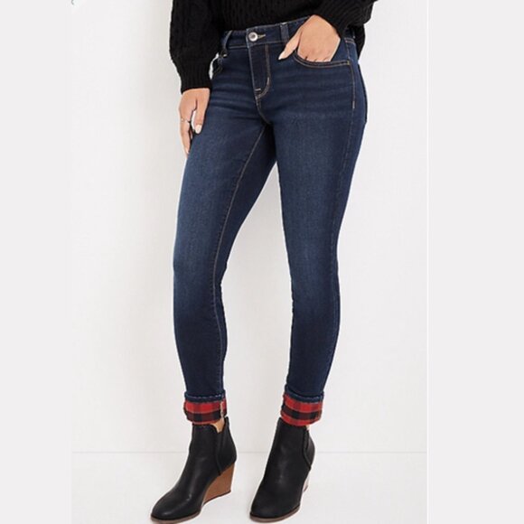 m Jeans by Maurices Buffalo Plaid Cuffed Mid Rise Dark Wash Ankle Jeans Pants - Picture 1 of 4
